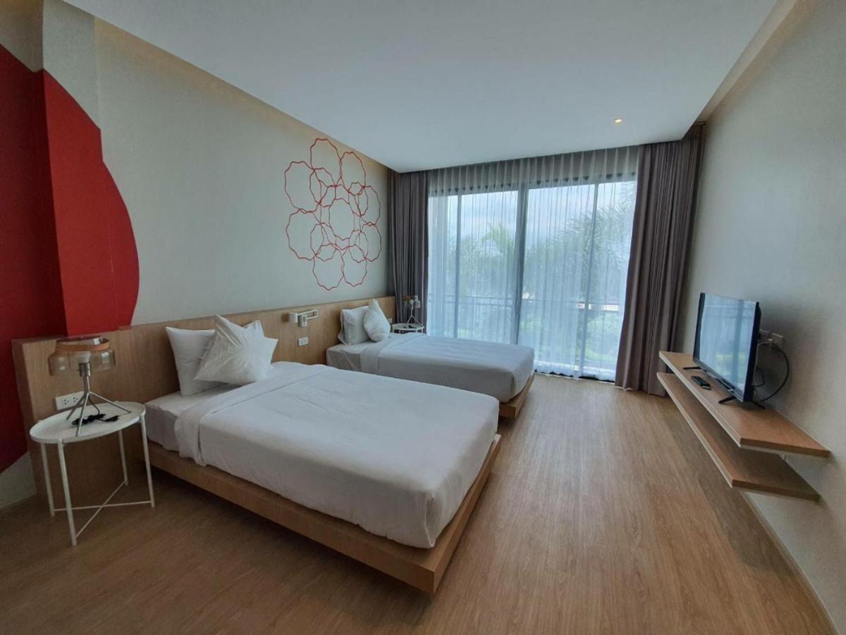 Platinum Hotel Rayong Extérieur photo