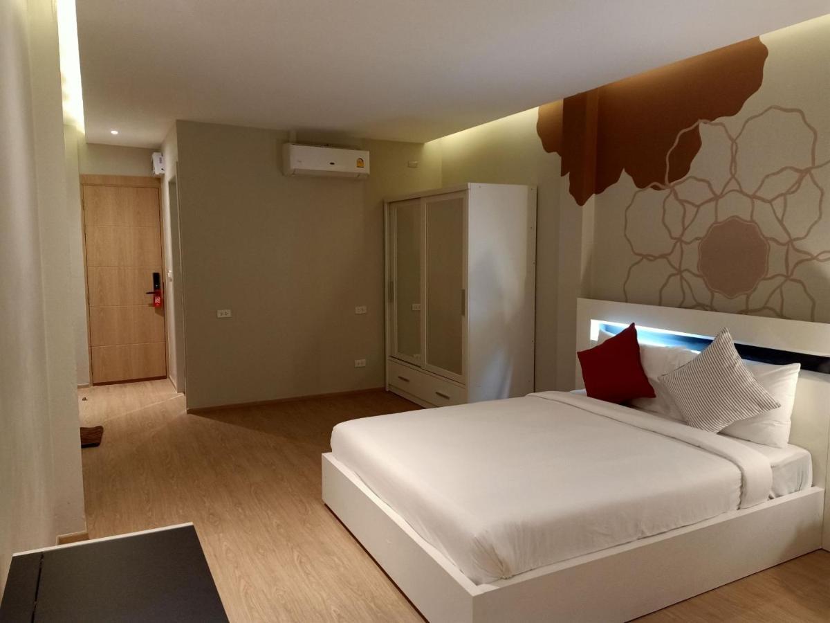 Platinum Hotel Rayong Extérieur photo